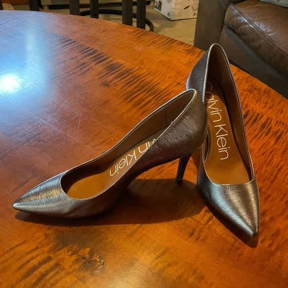 Calvin Klein Collection Shoes - Calvin Klein pumps
